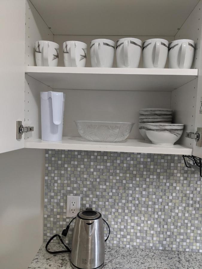 3 BDR appartement,WiFI,Netflix free parking Montréal Buitenkant foto